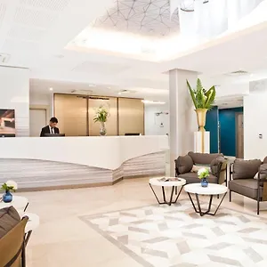 4* Aparthotel Residhome